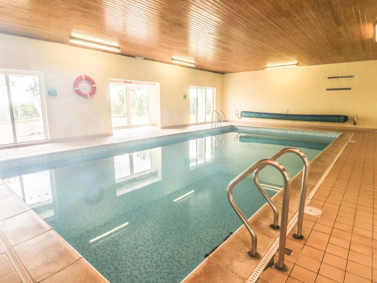 The Coach House Villa Тенби Екстериор снимка